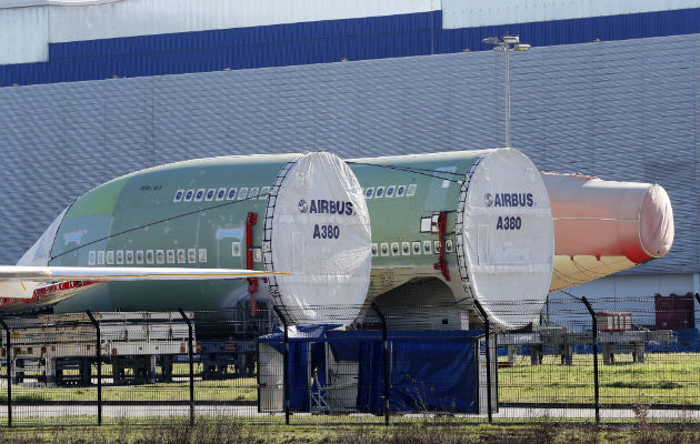 Airbus ha cifrado entre 3.000 y 3.500 los puestos de trabajo que pueden verse afectados durante los tres próximos años por la decisión sobre el A380.