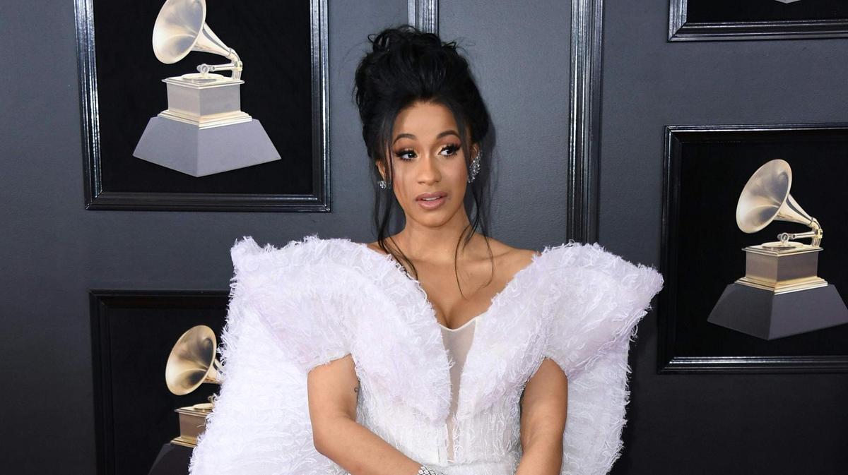 Cardi B ha expresado su preocupación por los niños y la comunidad en general, destaca la agencia AP.