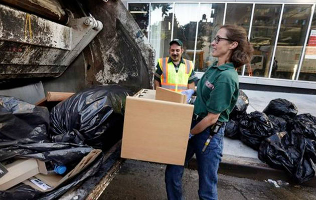 La antropóloga no recibe paga por su trabajo. Foto/ AP