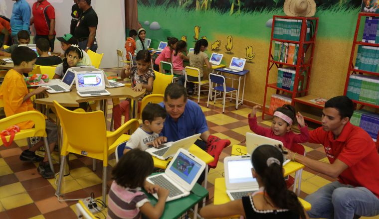 En las aulas de preescolar debe haber un rincón de lectura. 