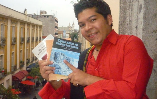 Javier Alvarado tiene una exitosa carrera literaria. Foto: Cortesía.