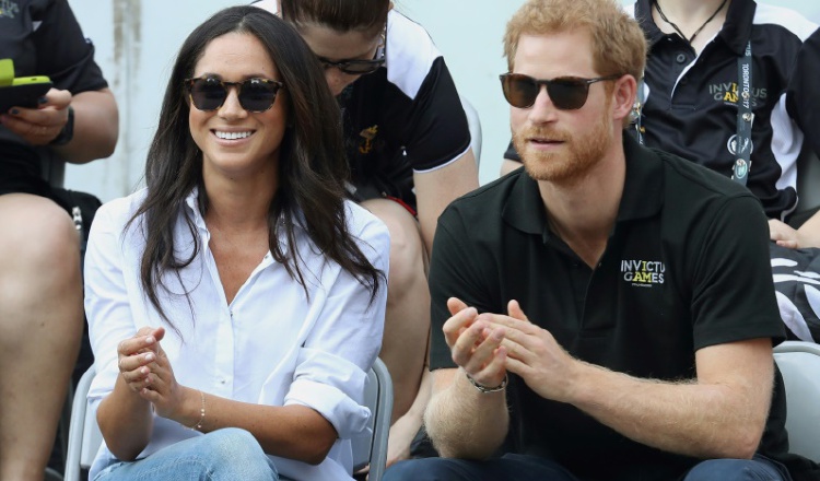 El príncipe Harry fue quien le consiguió trabajo a Meghan ...