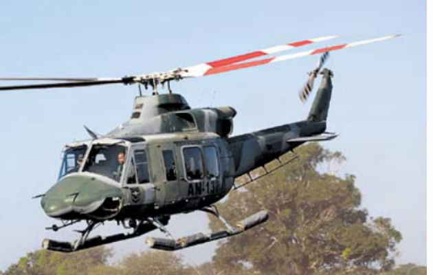 Un helicóptero del Senan colabora con la búsqueda del presunto cabecilla. Fotos: Archivo.