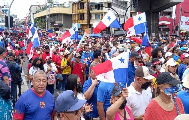 Las protestas han incrementado a nivel nacional, a pesar de los anuncios. Foto: Víctor Arosemena