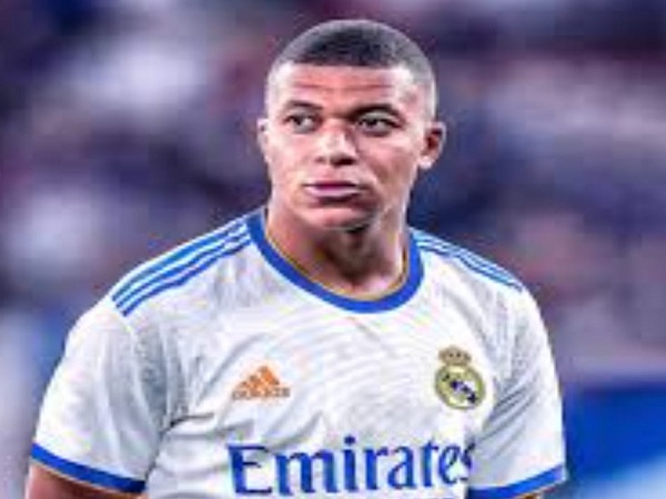 Mbappé fue anunciado como nuevo fichaje del Real Madrid. 