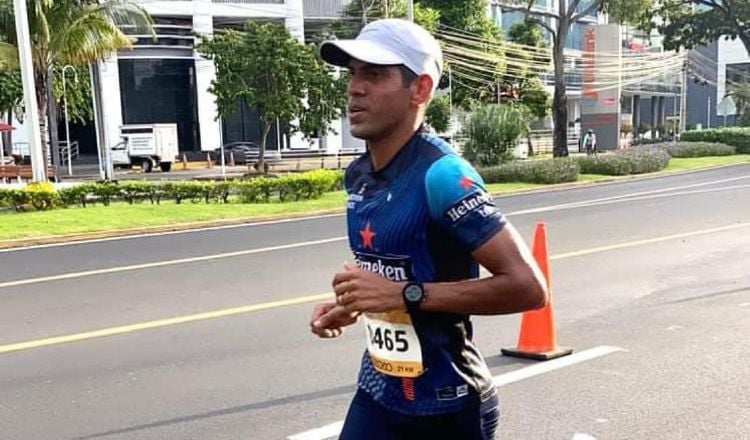 Jorge Castelblanco, estará en la Maratón de Chicago. Foto: Instagram