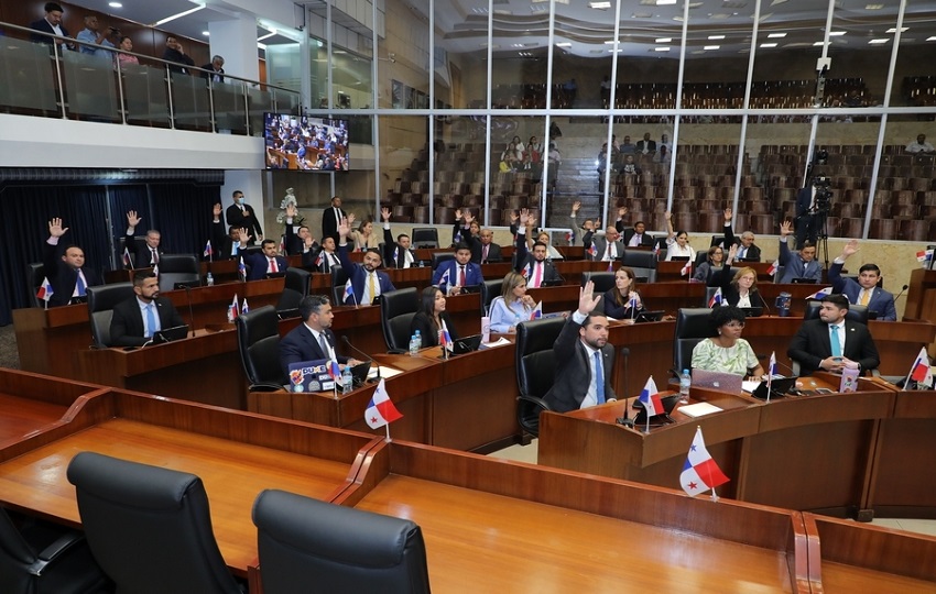 Diputados presentan más propuestas de modificaciones al proyecto. Foto: Cortesía