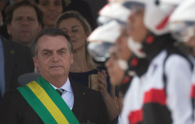 Bolsonaro transmitirá el cargo antes de su operación al vicepresidente de Brasil, el general de la reserva Hamilton Mourao, que lo ejercerá interinamente por lo menos hasta el jueves.