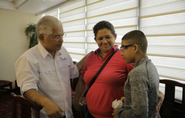 José Blandón reiteró su compromiso con salud. 