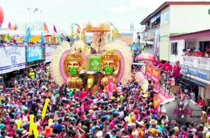 El Carnaval es la fiesta que más personas mueve en Panamá, catalogada como la fiesta del pueblo.